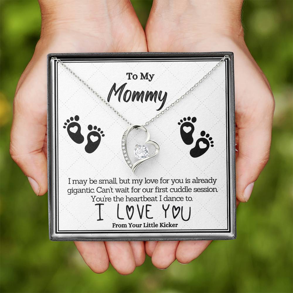 From Your Little Kicker: A Love Note to My Mommy